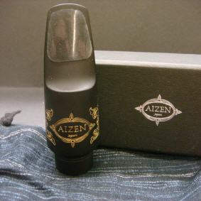Aizen "New-York-Model, limited Gold Edition"#5 Neu